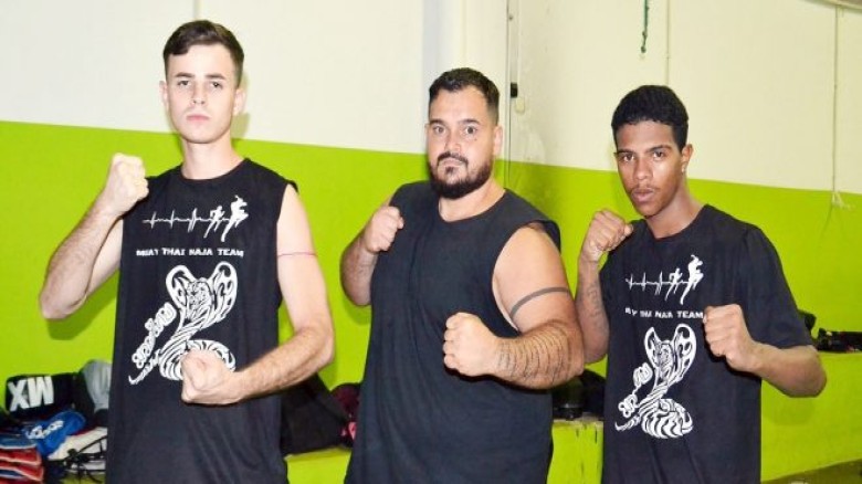 Atletas de Projeto Social participam do Championship Revolution de Muay Thaiv