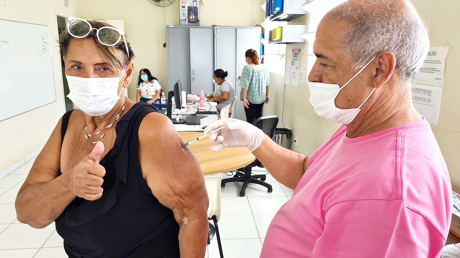 Idosos devem se vacinar contra Influenza para evitar risco de internação por pneumonia