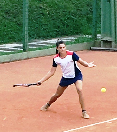 Manuela Ganciar é vice-campeã no Interclubes de Tênis Feminino