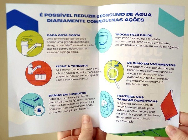 BRK distribui folhetos para incentivar consumo consciente de água em Sumaré