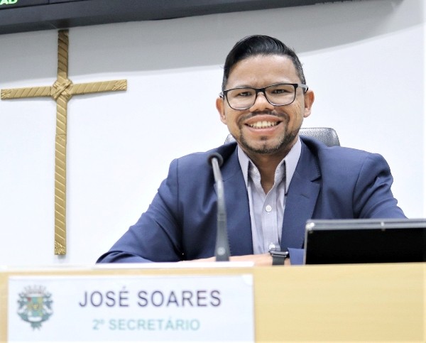 José Soares pede incentivo a catadores de recicláveis e centro para PCD visual