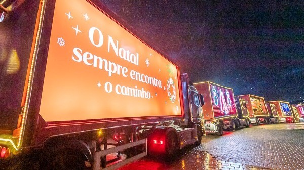Caravana Iluminada de Natal Coca-Cola chega a Sumaré nesta sexta