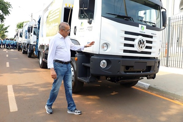 Hortolândia renova frota de caminhões e amplia capacidade da coleta de resíduos