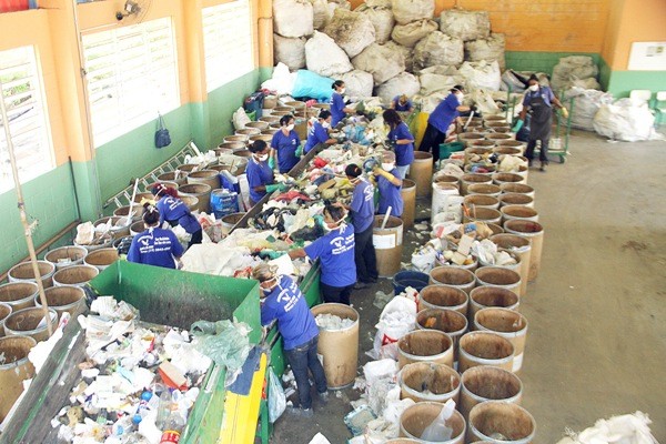 Usina que transformará lixo em energia deve gerar 1,4 mil empregos na região