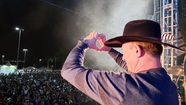 Aniversário de Nova Odessa atrai cerca de 10 mil pessoas em três dias de festa