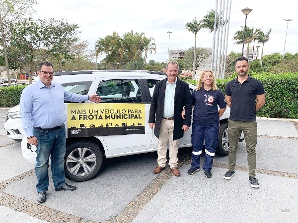 Nova Odessa ‘reforça’ frota da Saúde com duas minivans 0km