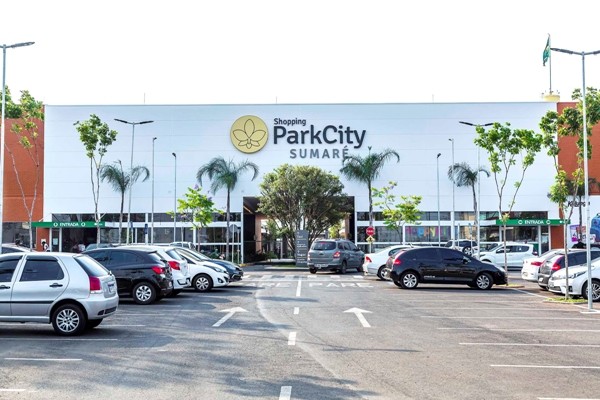 Shopping ParkCity participa da campanha do Outubro Rosa com orientações às mulheres