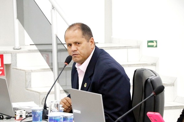 Câmara apura denúncia contra vereador acusado de se mudar de Monte Mor
