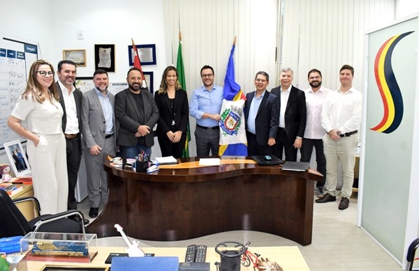 Luiz Dalben assina convênio com a Honda para projeto social em Sumaré