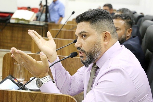 Sirineu Araujo falta à sessão sem apresentar justificativa, diz Câmara