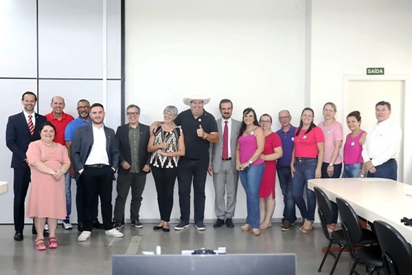 Alunos de Monte Mor alcançam 80% de engajamento em plataforma digital