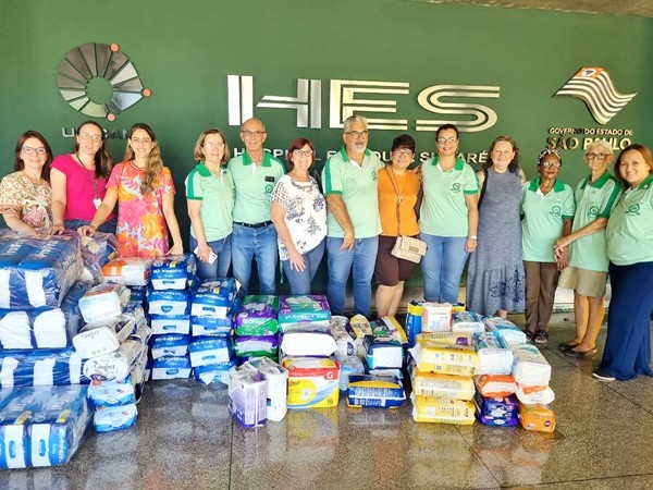 Ação arrecada 1860 faldas geriátricas para o HES