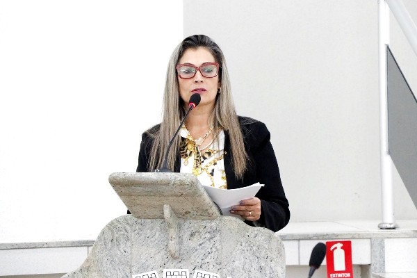 MP apura irregularidades em incorporações de salários de vereadora e dois comissionados em Monte Mor