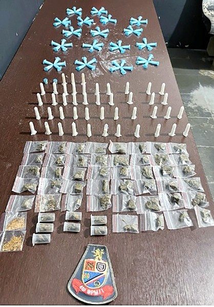 Polícia prende homem por tráfico no Jardim Amanda