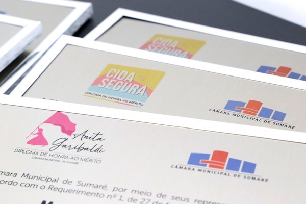 Câmara de Sumaré homenageia mulheres em sessão solene