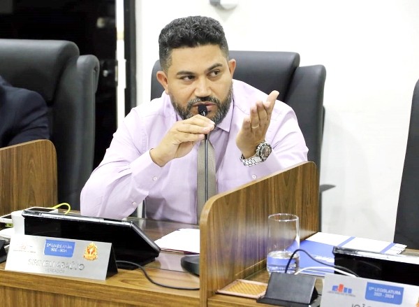 Lei garante parques e áreas de lazer com brinquedos adaptados em Sumaré