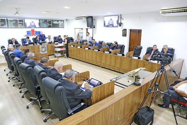 Parlamentares aprovam reforma que reduz cargos na Prefeitura de Sumaré