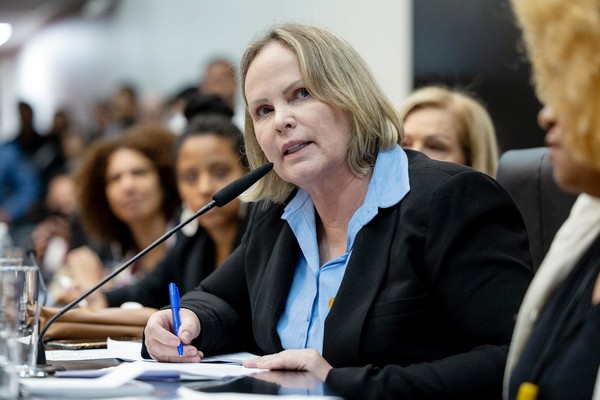 Ana Perugini é nomeada para Comissão de Saúde da Alesp