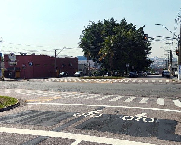 Com lei de Hélio, Sumaré implanta faixas exclusivas para motociclistas