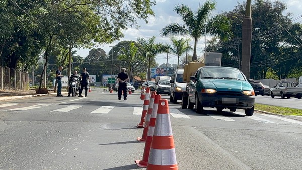 Blitz educativa une Trânsito, Saúde e GCM em Nova Odessa