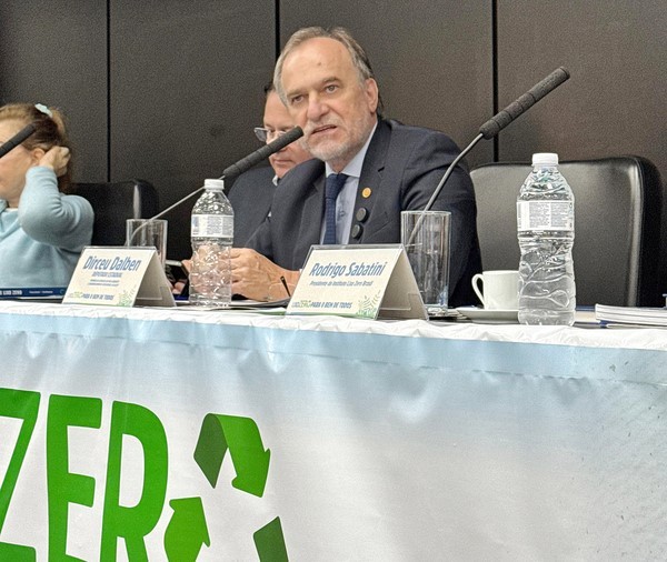 Dalben debate práticas sustentáveis e incentivos para redução de resíduos