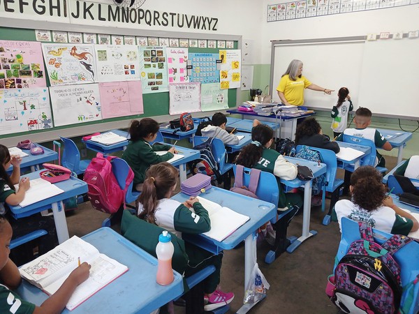 Educação de Sumaré inicia consulta para adesão ao modelo cívico-militar