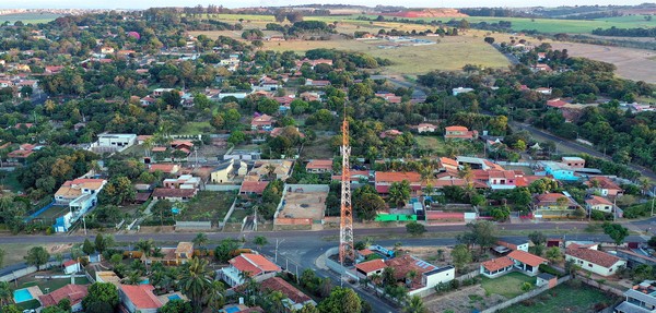 Pedro Bernarde pede escola no Parque da Represa, em Paulínia