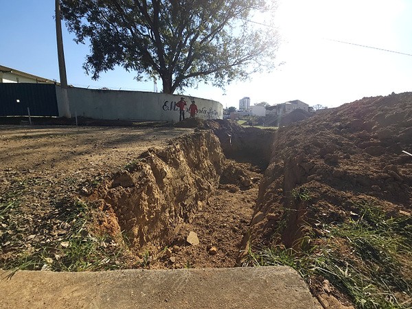 Obra danifica rede subterrânea e 100 famílias ficam sem gás em Monte Mor