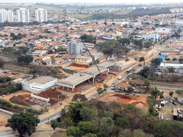 Viaduto sobre linha férrea da Vila Real, em Hortolândia, começa ganhar forma
