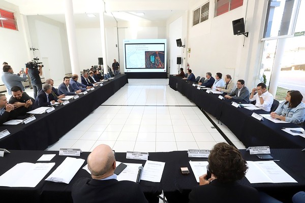 Estado apresenta projeto do Hospital Metropolitano ao Conselho da RMC