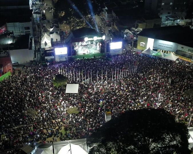 Festa dos 157 anos de Sumaré reúne milhares de pessoas em noite histórica
