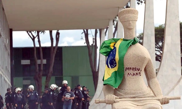 STF mantém condenação a paulinense que pichou estátua em ato em Brasília