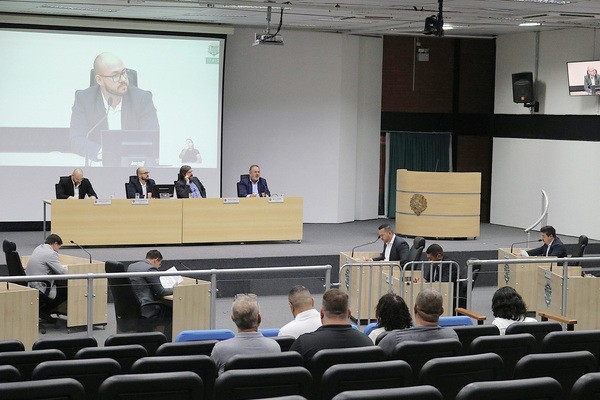 Câmara aprova lei que multa tutor de animal que ferir terceiros em Paulínia