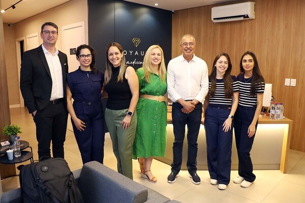 Royauté Medicina celebra um ano em Hortolândia e recebe Zezé Gomes