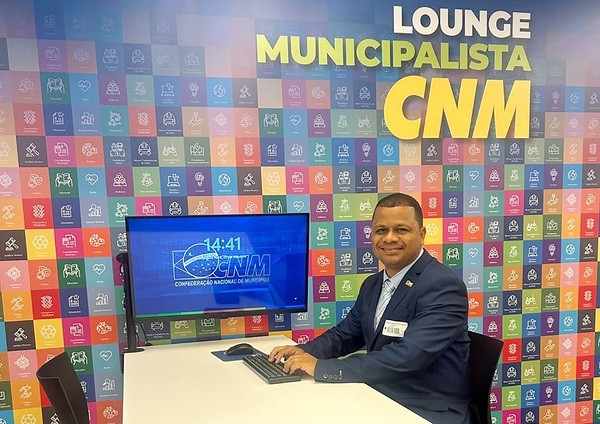 Clodoaldo vai a Brasília e busca apoio da CNM para repasses do Fundo Nacional Antidrogas