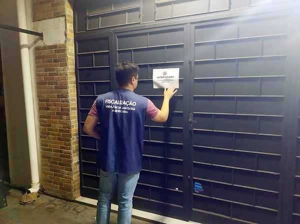 Vigilância lacra adega e faz blitz com Gama contra ‘pancadões’ em posto da Av. Brasil, em Americana