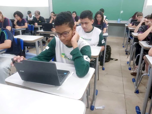 Alunos do 9º ano realizam Saresp 100% informatizado pela 1ª vez em Sumaré