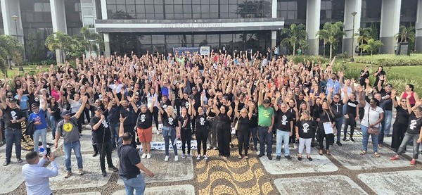 Servidores rejeitam plano de carreira ainda em elaboração em Nova Odessa