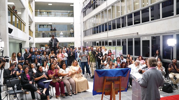 Ana Perugini propõe procuradorias das mulheres nas câmaras municipais