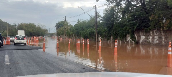 Temporal alaga vias em Sumaré, Nova Odessa e Americana e gera transtornos