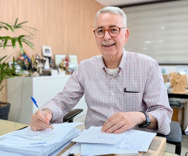 Chico determina descongelamento do anuênio de servidores em Americana