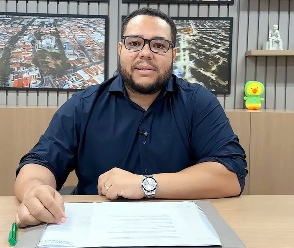Danilo Barros anuncia 1,6 mil notebooks para 19 escolas de Paulínia