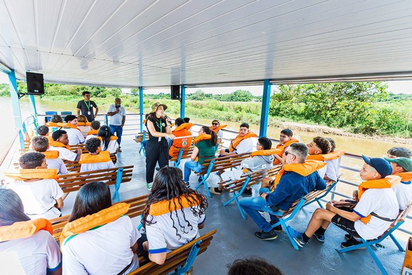 Paulínia lança Barco Escola e leva educação ambiental para dentro da represa