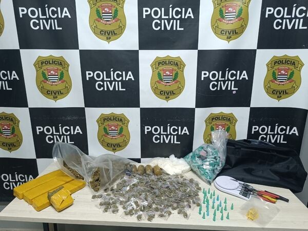 Mulher é presa com mais de 5 kg de drogas em barraco de Hortolândia