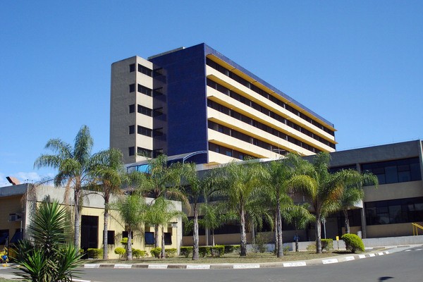 Hospital Estadual Sumaré identifica 12 pacientes internados com a bactéria KPC