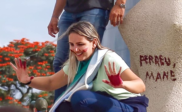 Cabeleireira de Paulínia condenada por atos golpistas revela ‘drama carcerário’