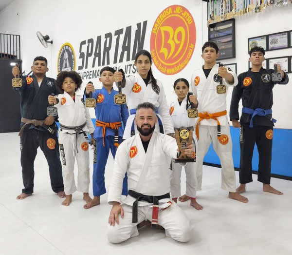 Sumaré é destaque no Coliseu Grappling e fatura múltiplos títulos com atletas do jiu-jitsu
