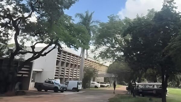 Ladrões furtam peças, pneus e equipamentos de 12 veículos da Prefeitura de Nova Odessa dentro do IZ