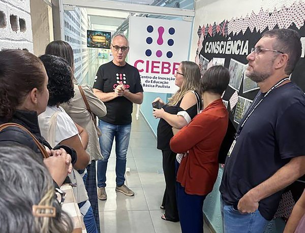 Paulínia avança na educação digital com formações sobre computação na rede municipal