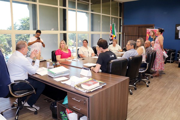 Leitinho cria novo mecanismo para fiscalizar parcerias em Nova Odessa